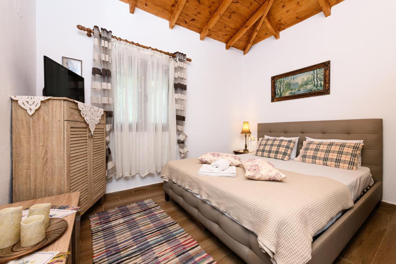 Villa Suzana Mikros Prinos 外观 照片