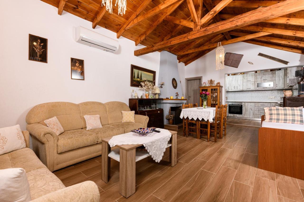 Villa Suzana Mikros Prinos 外观 照片